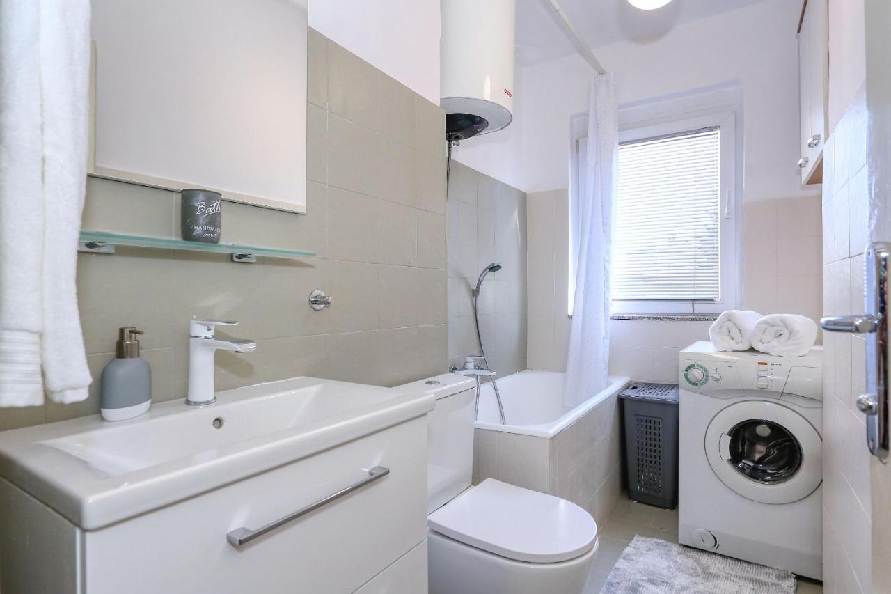 Rita Sea View Apartment Задар Экстерьер фото